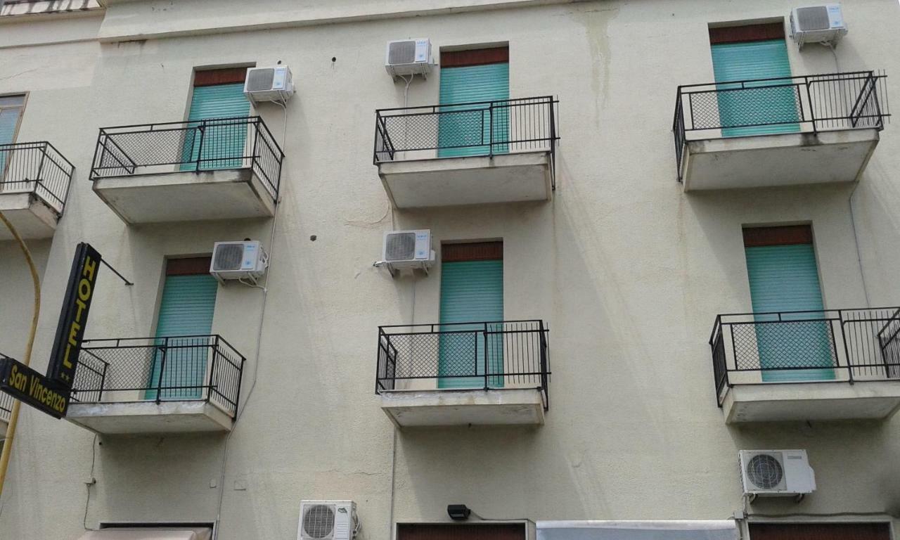 Hotel San Vincenzo Soverato Marina Εξωτερικό φωτογραφία