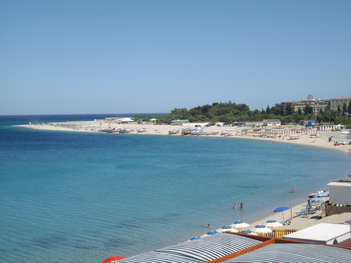 Hotel San Vincenzo Soverato Marina Εξωτερικό φωτογραφία