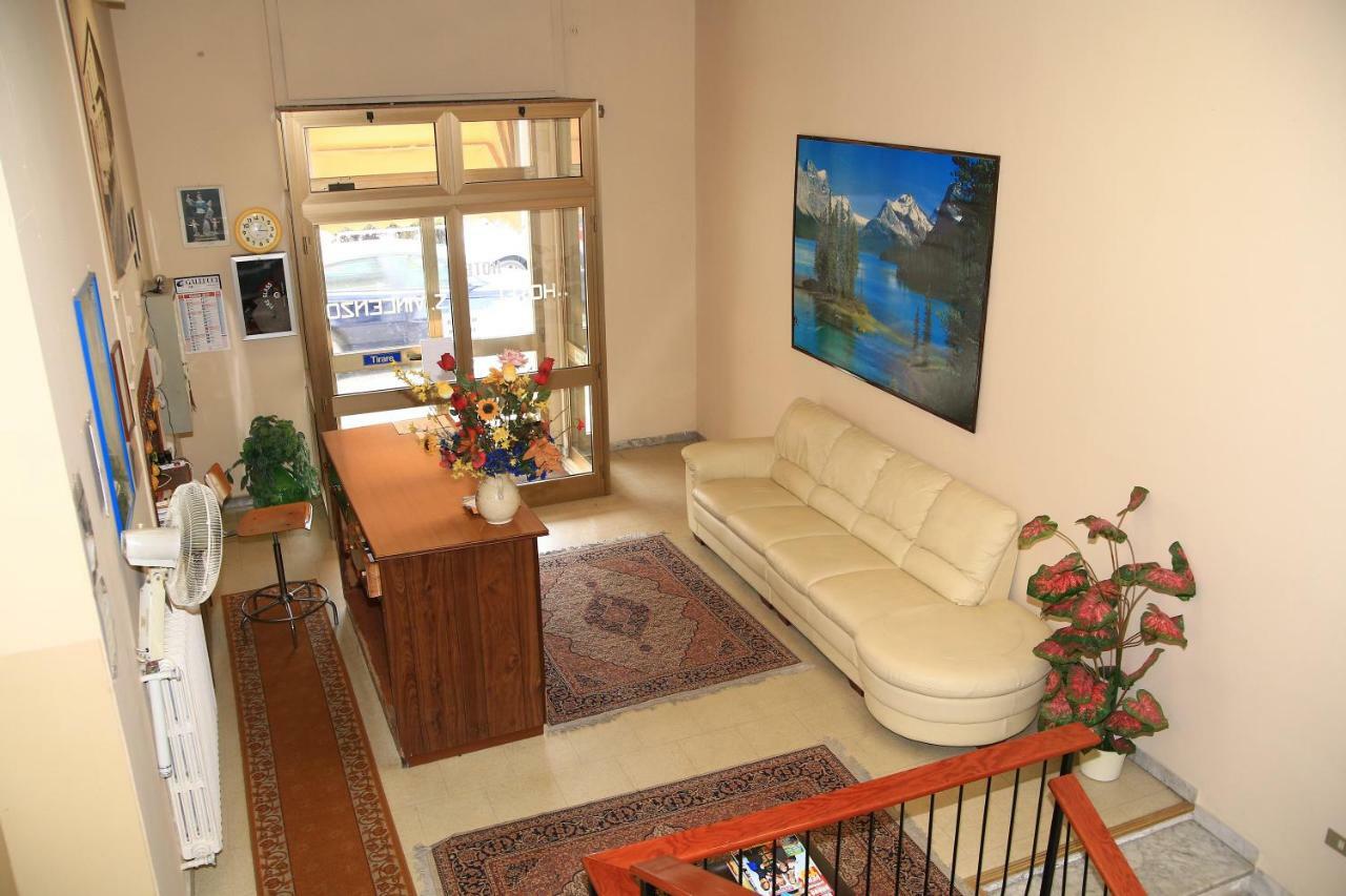 Hotel San Vincenzo Soverato Marina Εξωτερικό φωτογραφία